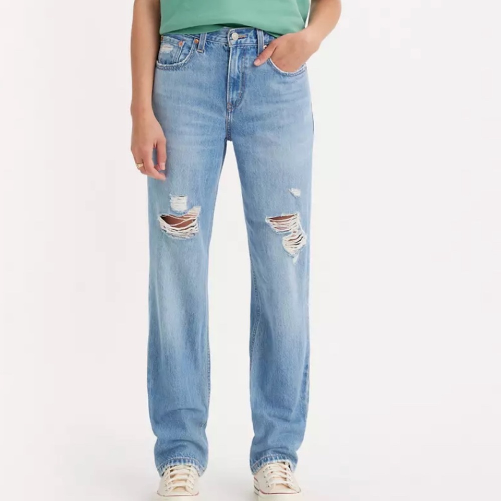Levi's Women's Low Pro Straight Leg Light Wash Jeans Size 29